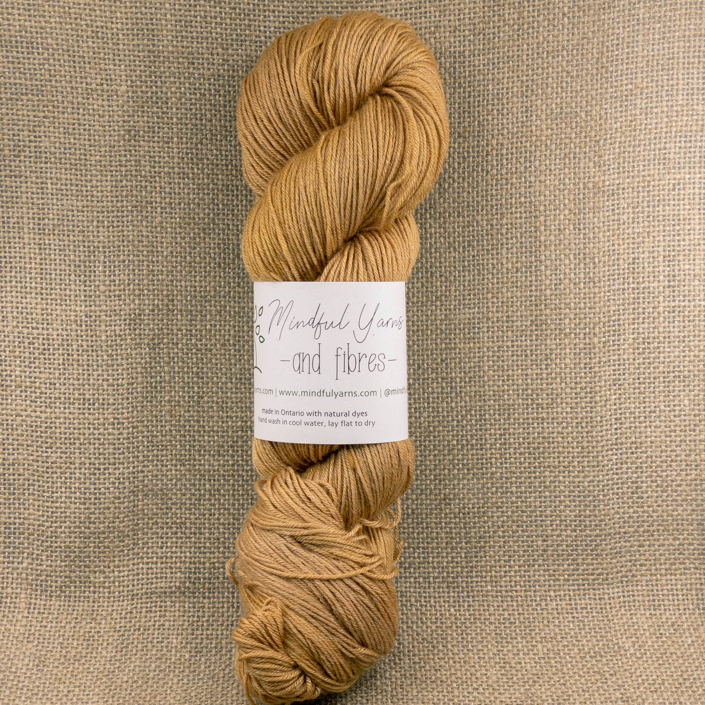 Lotus Merino Fingering Weight Yarn - Mindful Yarns - Cutch 51021