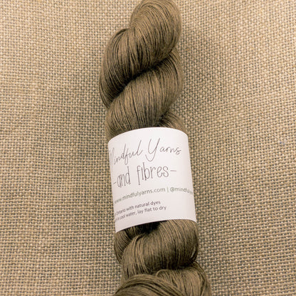 Alpaca Tencel Nylon Lace Weight Yarn - Mindful Yarns - Cutch, chestnut and iron 15X-0801