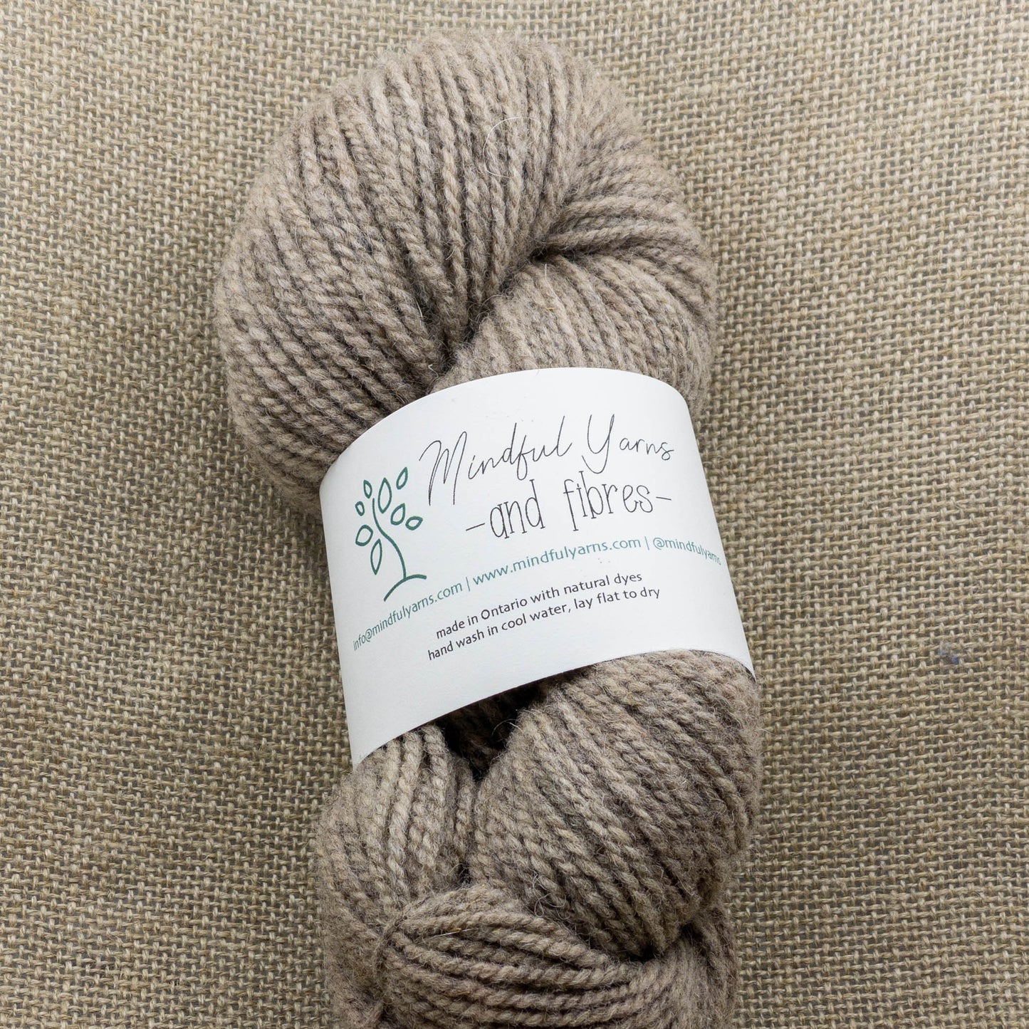 Ontario Dorset Wool - worsted weight - Mindful Yarns - Grey + walnut X-0403