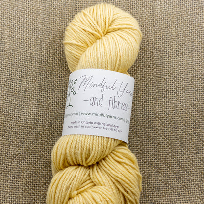 Organic Worsted Weight Wool - Mindful Yarns - Himalayan Rhubarb light